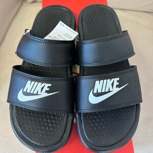 Nike Woman’s Benassi Duo Ultra Slide